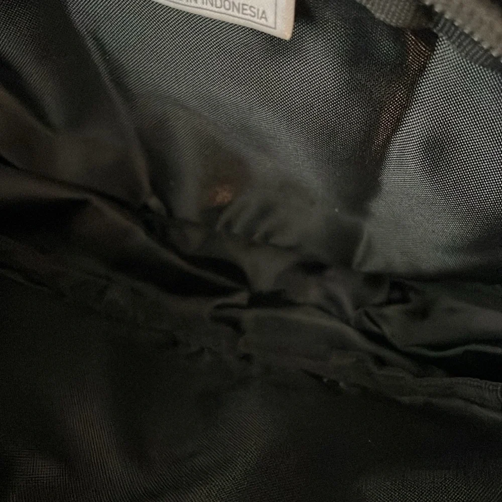 Adidas Black Fanny Pack - Picture 4 of 5